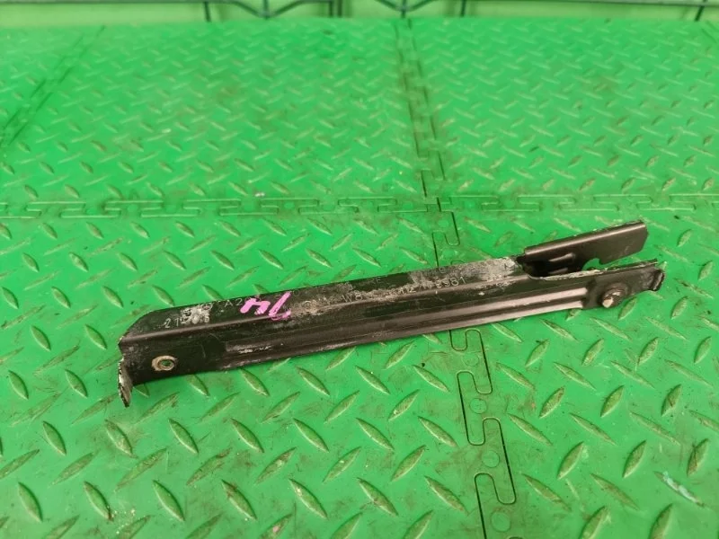 Кронштейн бампера Mercedes-Benz 02.11.2004 W203