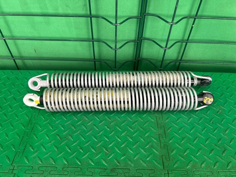 Амортизатор багажника BMW 5 2014 F10