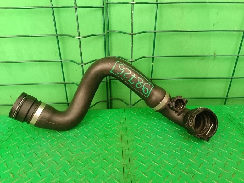 Патрубок системы охлаждения BMW X5 E53