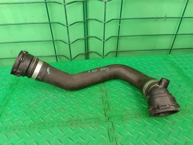 Патрубок системы охлаждения BMW 1 F20