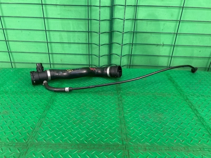 Патрубок системы охлаждения BMW 5 2014 F10