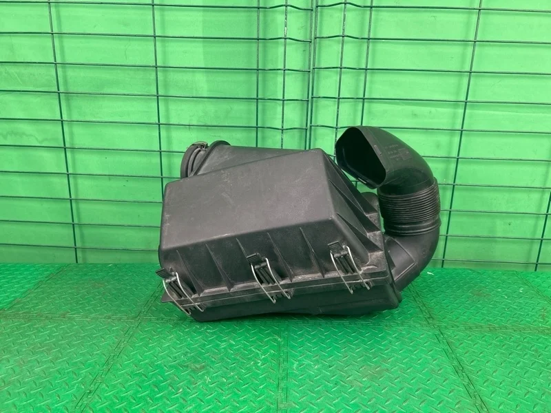 Корпус воздушного фильтра Mercedes-Benz 18/07/2000 W210