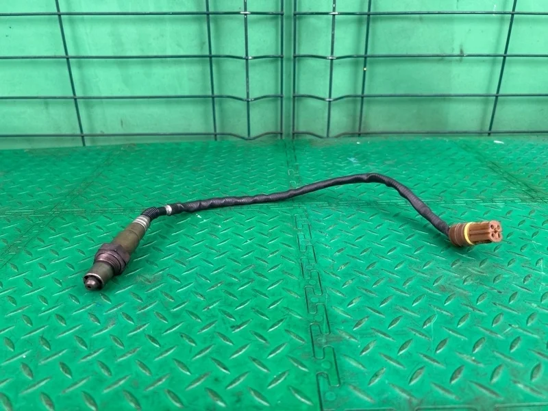 Датчик кислородный/lambdasonde Mercedes-Benz W211