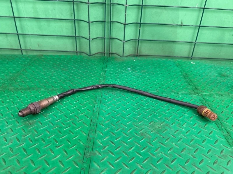 Датчик кислородный/lambdasonde Mercedes-Benz W211