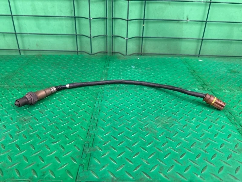 Датчик кислородный/lambdasonde Mercedes-Benz W211