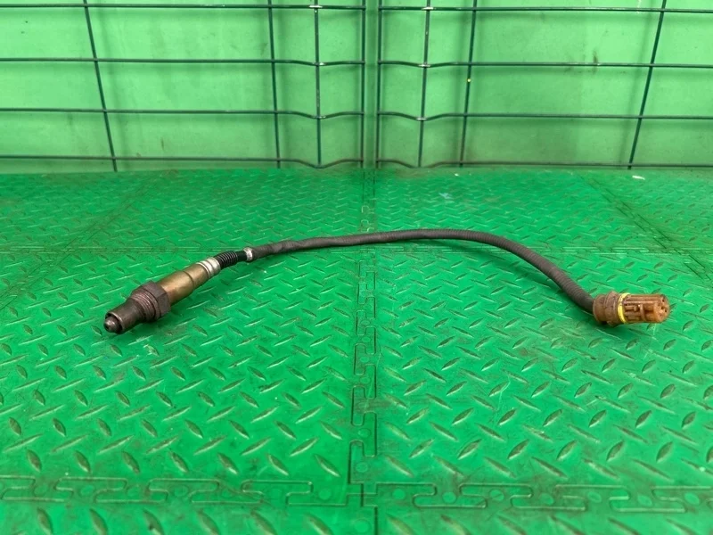 Датчик кислородный/lambdasonde Mercedes-Benz W211