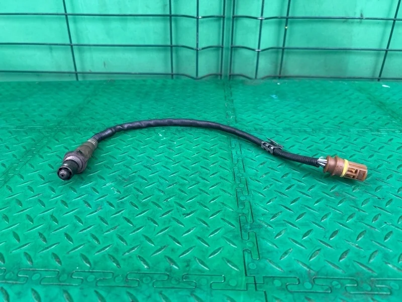 Датчик кислородный/lambdasonde Mercedes-Benz W211