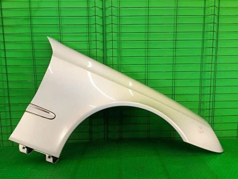 Крыло Mercedes-Benz 2003 W211