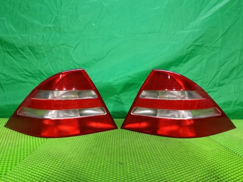 Фонари Mercedes-Benz 2001 W220