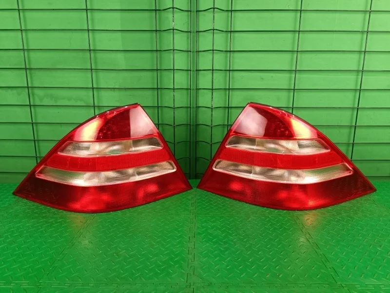 Фонари Mercedes-Benz 2000 W220