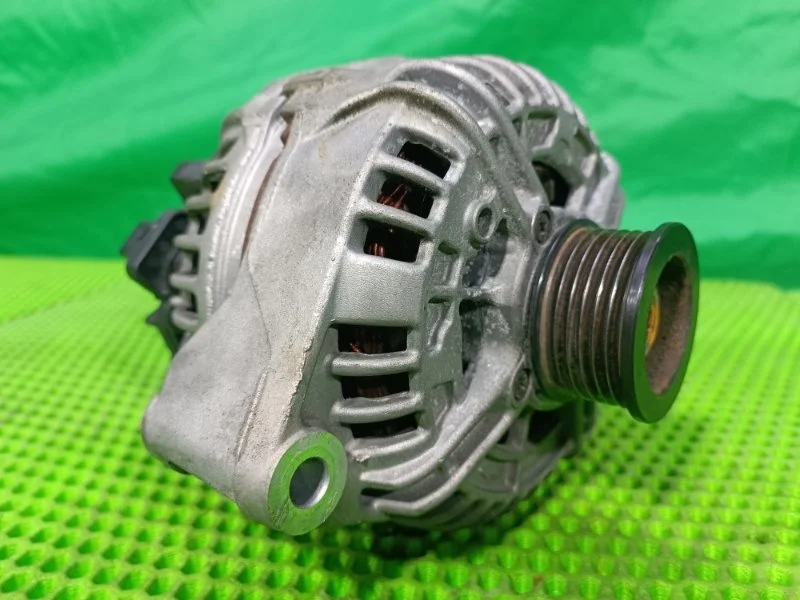 Генератор Mercedes-Benz 2001 W220