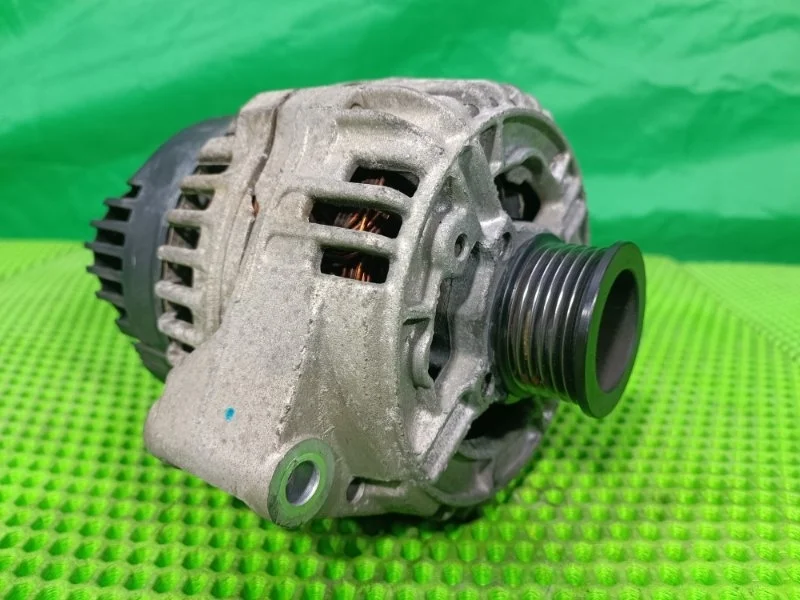 Генератор Mercedes-Benz 2000 W220