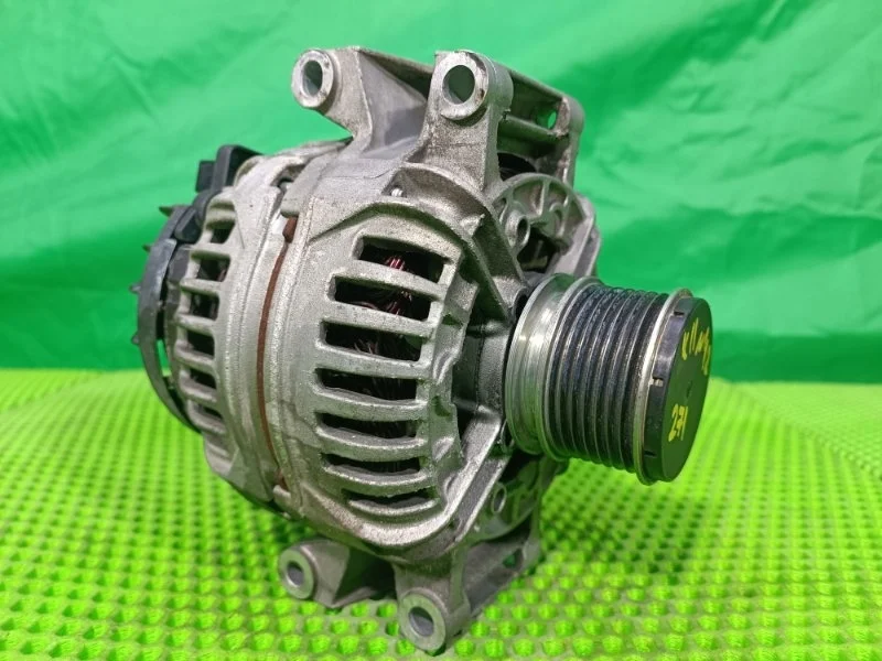 Генератор Mercedes-Benz 2004 W203