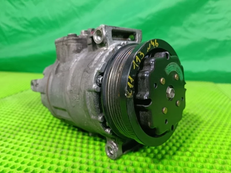 Компрессор кондиционера Mercedes-Benz 2000 W220