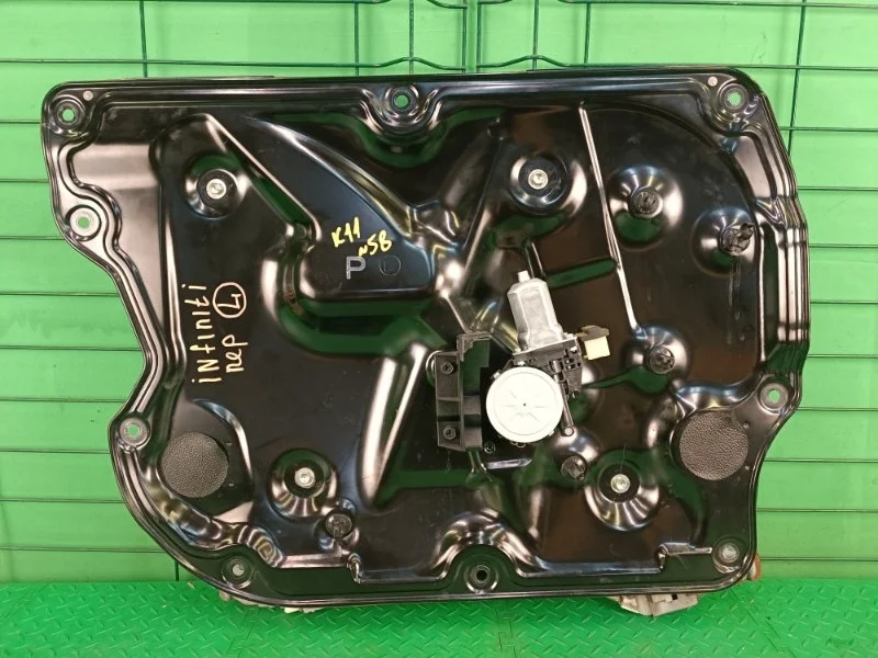 Стеклоподъемник Infiniti QX70 2008 S51