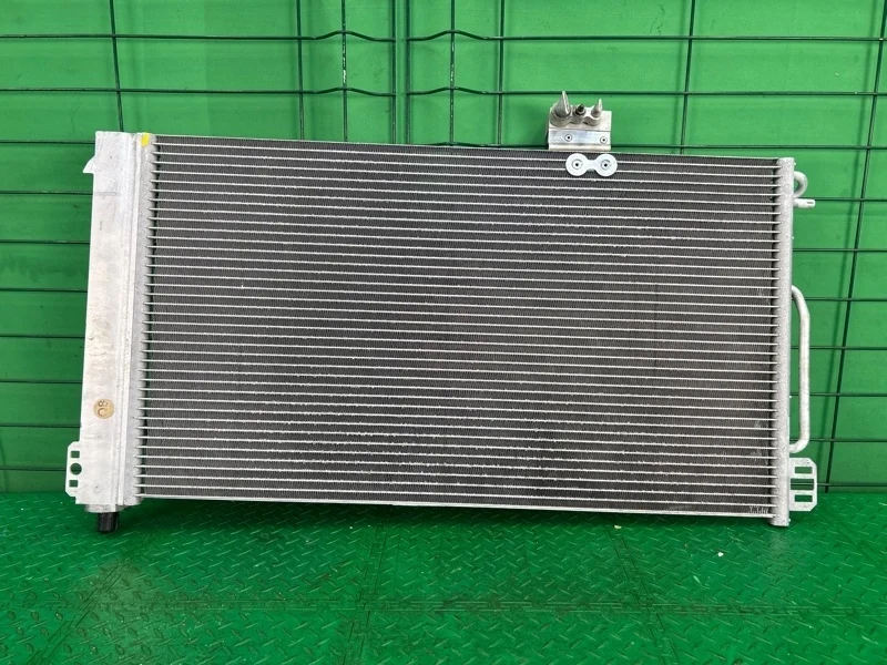 Радиатор кондиционера Mercedes-Benz 2001 W203