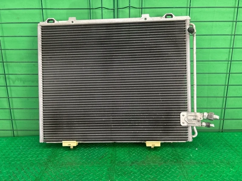 Радиатор кондиционера Mercedes-Benz 17/11/1999 W210