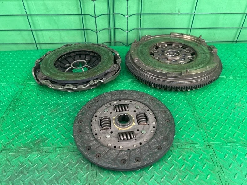 Сцепление (комплект) Mercedes-Benz W203