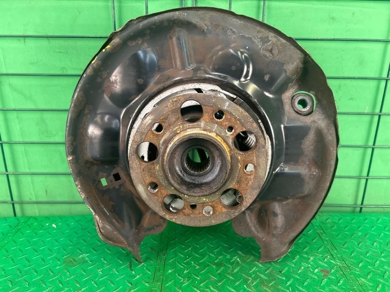 Цапфа (кулак) Mercedes-Benz 2004 W203