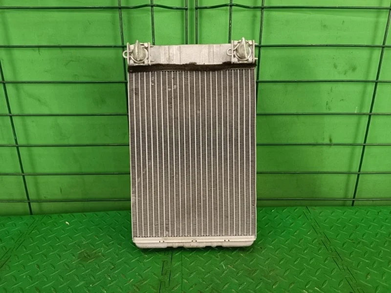 Радиатор печки Mercedes-Benz 2001 W203