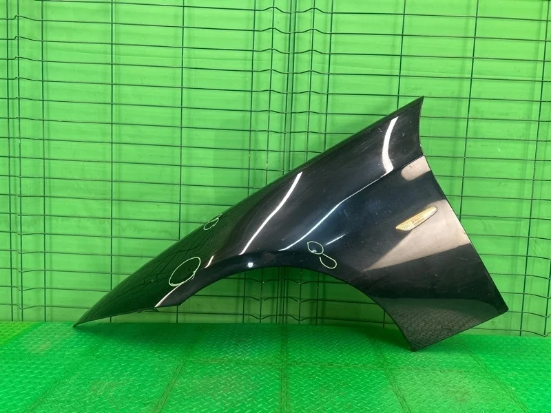 Крыло BMW 3 E90