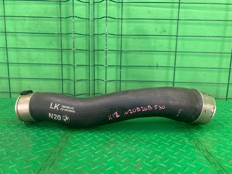 Патрубок интеркулера BMW 3 F30