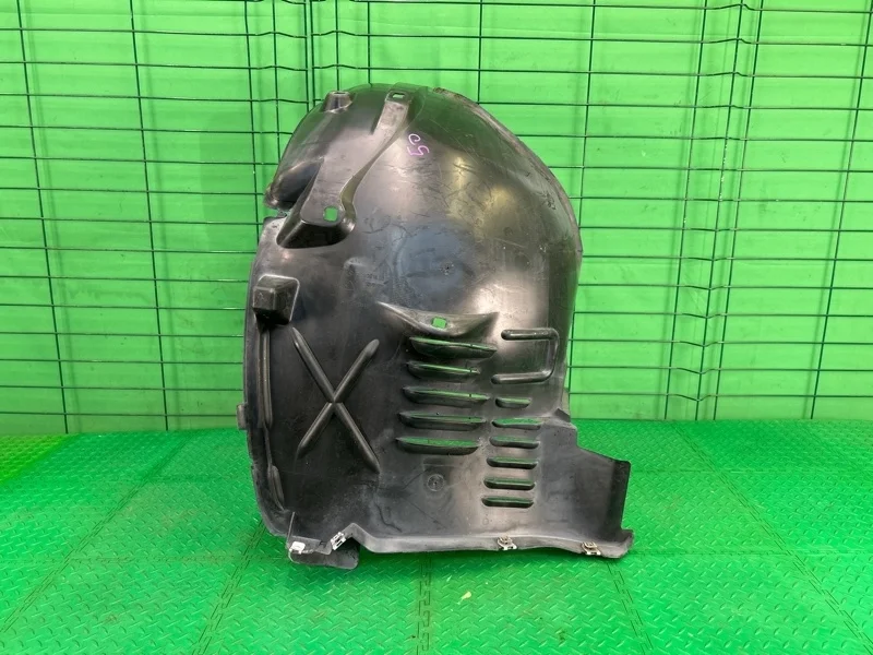 Подкрылок Mercedes-Benz 2001 W220