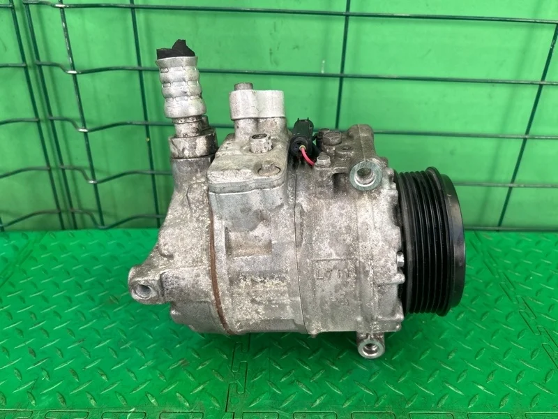 Компрессор кондиционера Mercedes-Benz W211