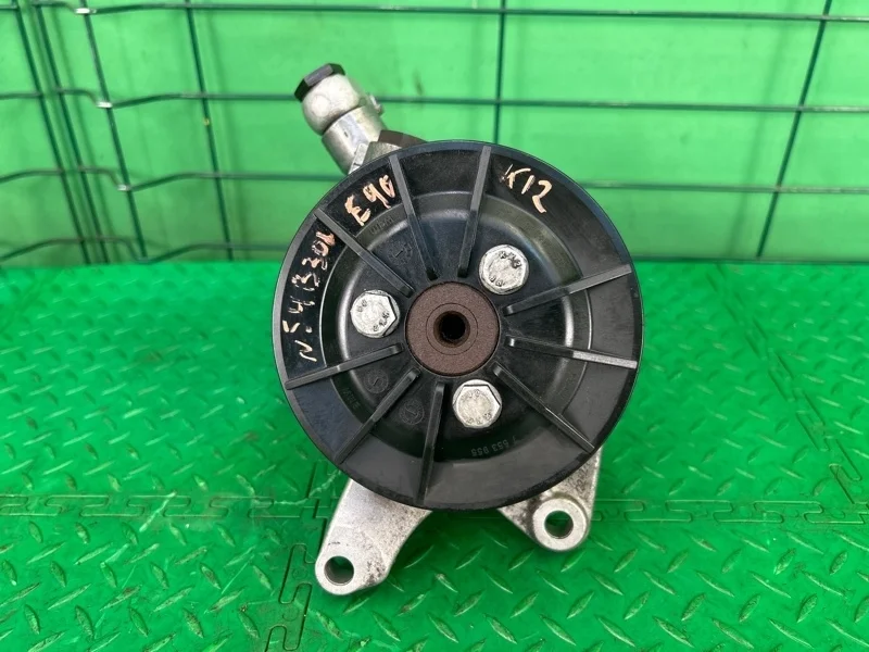 Насос гидроусилителя руля BMW 3 E90