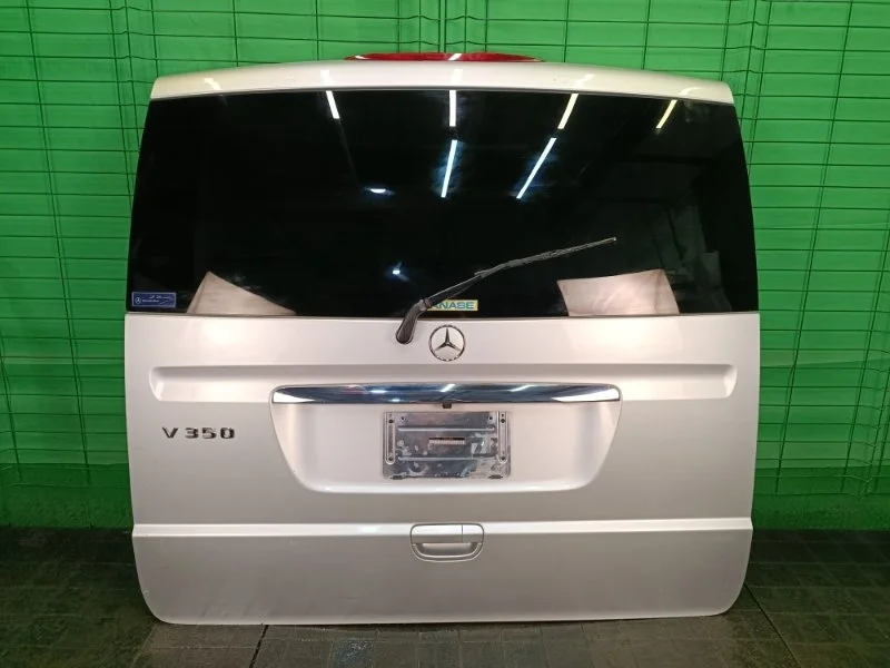 Крышка багажника Mercedes-Benz V W639