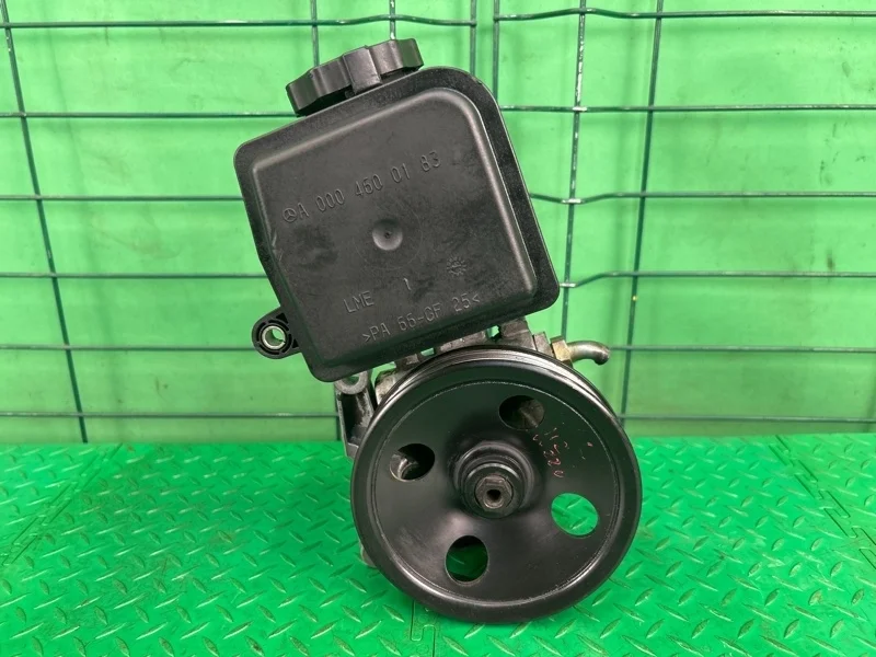 Насос гидроусилителя руля Mercedes-Benz W220