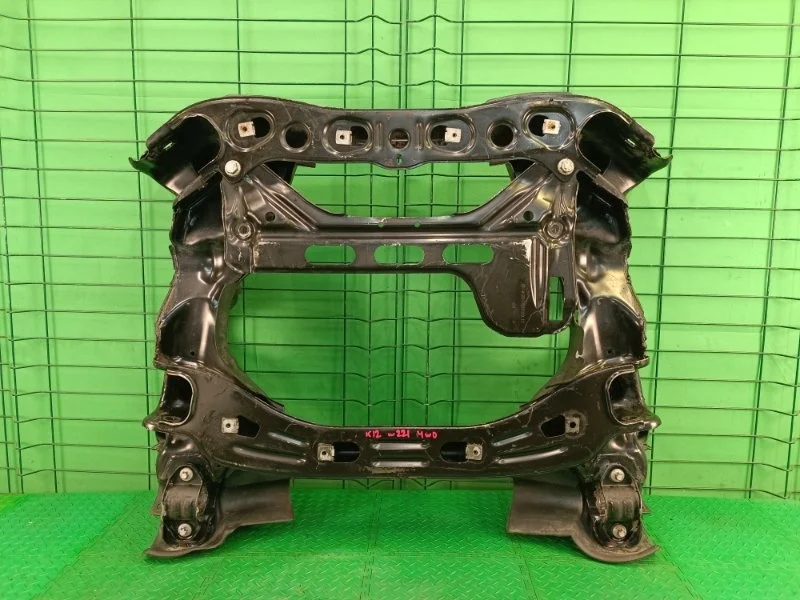 Подрамник Mercedes-Benz W221