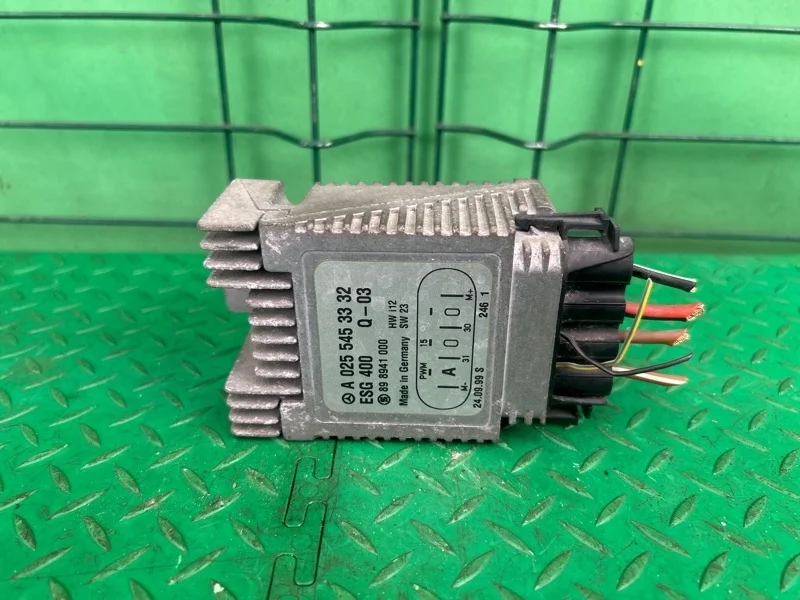 Блок управления вентилятором Mercedes-Benz 17/11/1999 W210