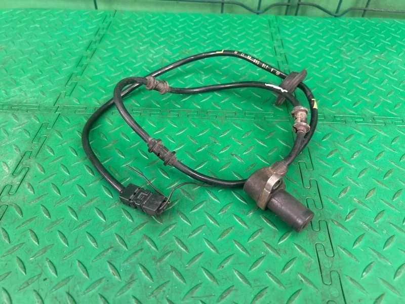 Датчик abs Mercedes-Benz W210