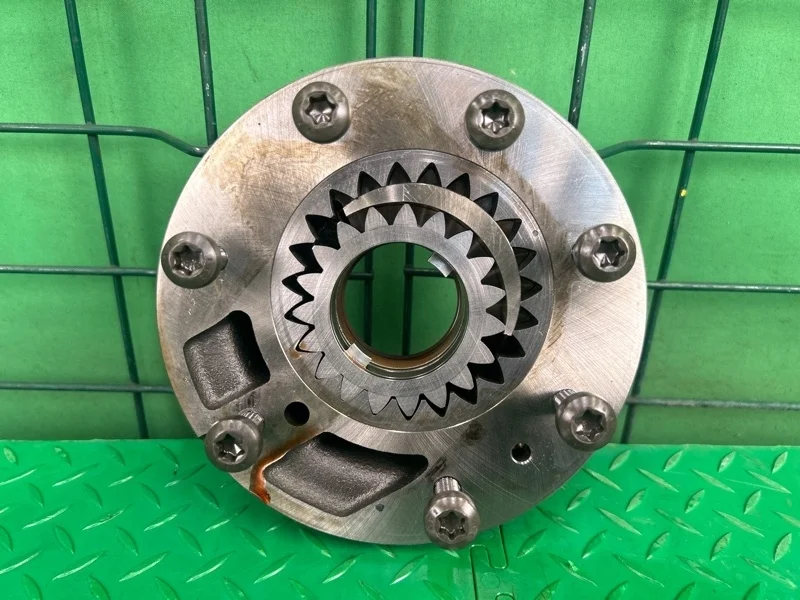 Масляный насос акпп Mercedes-Benz W210