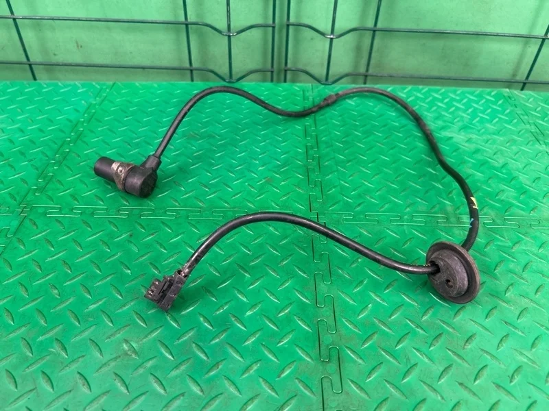 Датчик abs Mercedes-Benz W210