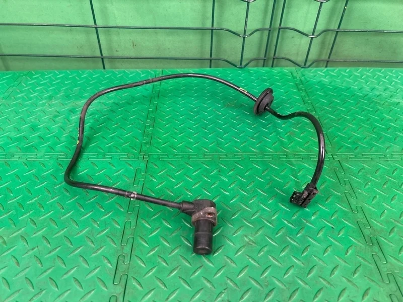 Датчик abs Mercedes-Benz W210