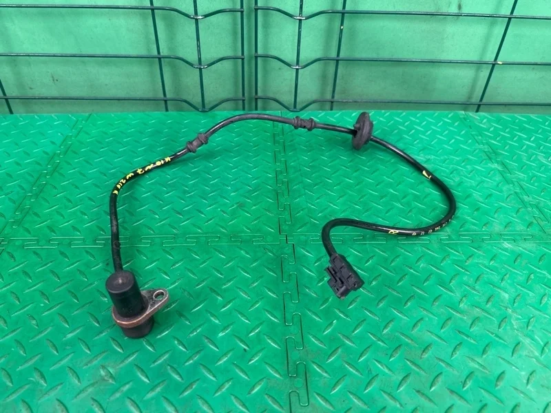 Датчик abs Mercedes-Benz W210