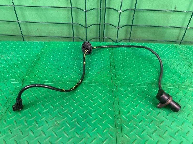 Датчик abs Mercedes-Benz W210