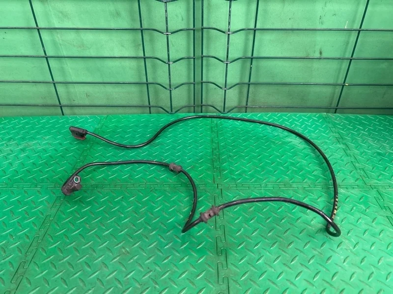 Датчик abs Mercedes-Benz W211