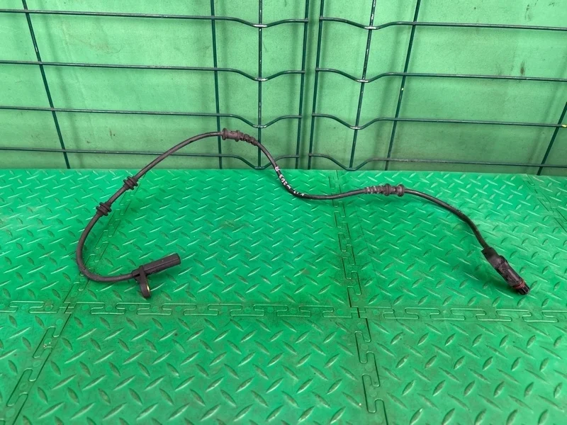 Датчик abs Mercedes-Benz W203