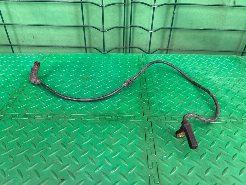 Датчик abs Mercedes-Benz W203