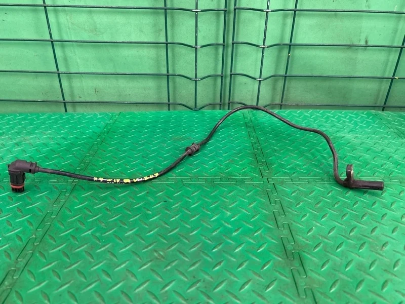 Датчик abs Mercedes-Benz W203