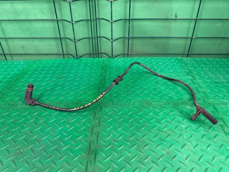 Датчик abs Mercedes-Benz W203