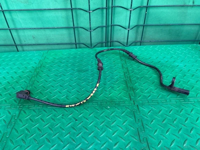 Датчик abs Mercedes-Benz W203