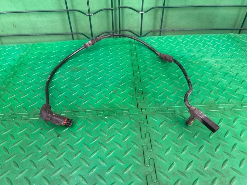 Датчик abs Mercedes-Benz W203