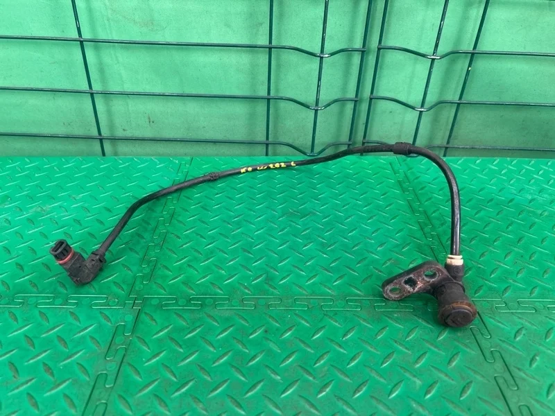 Датчик abs Mercedes-Benz W202