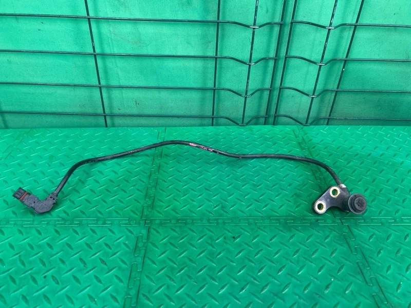 Датчик abs Mercedes-Benz W202