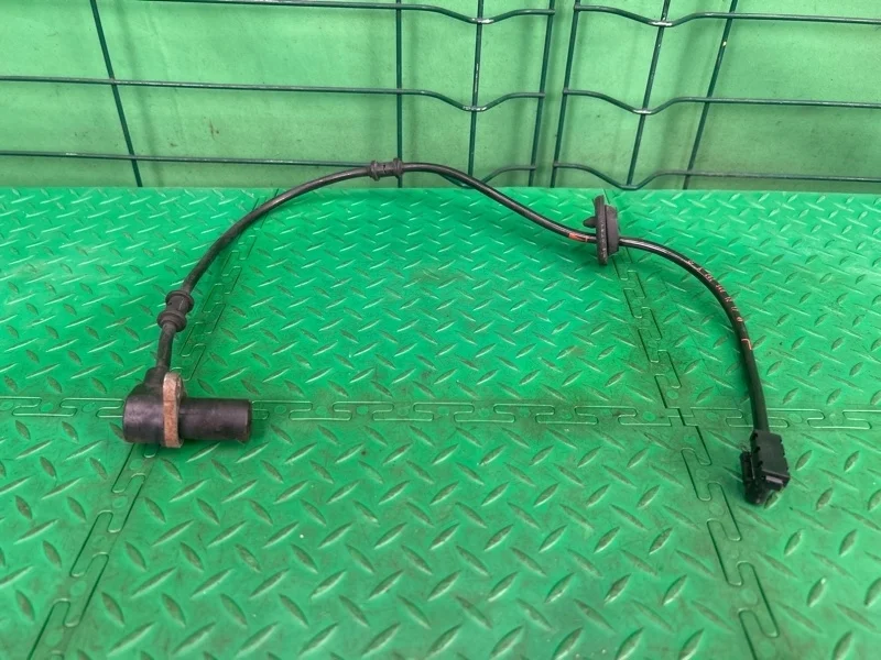 Датчик abs Mercedes-Benz W202