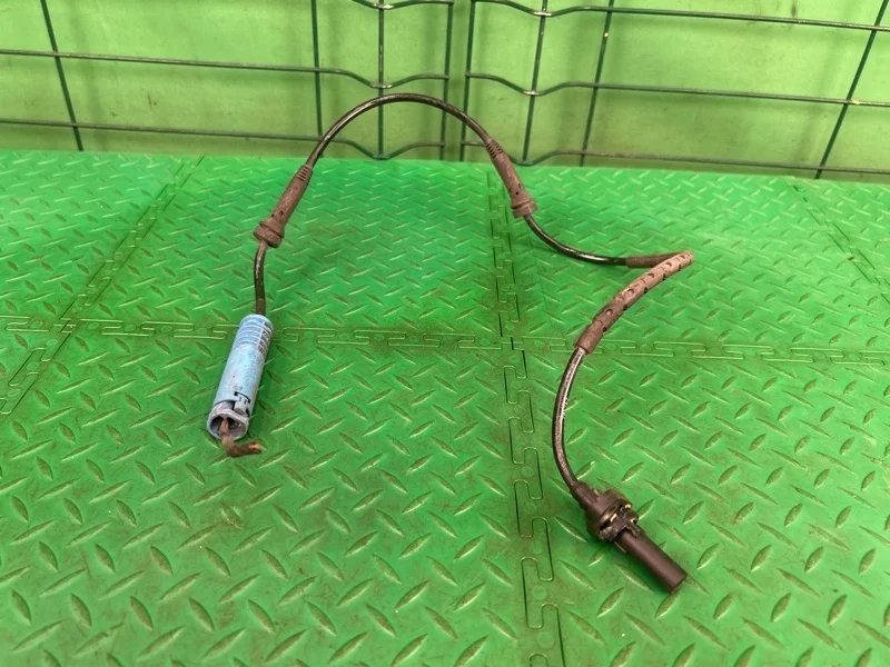 Датчик abs BMW X1 E84